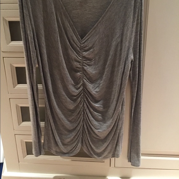 Pretty Calvin Klein ruched light gray dressy top - Picture 4 of 4